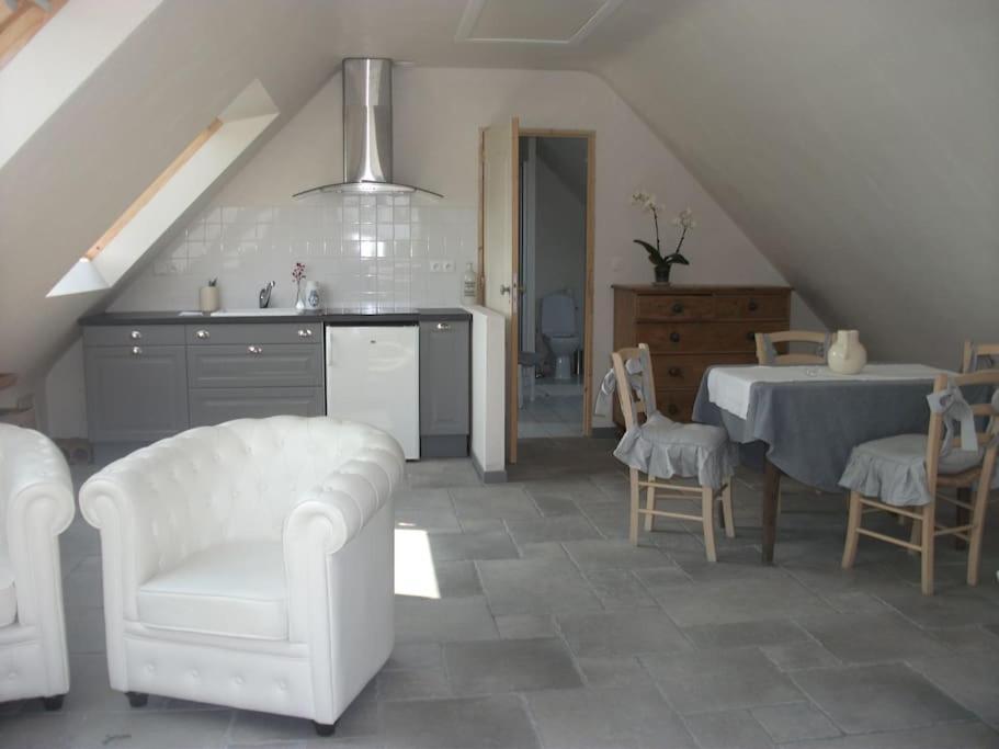 Terrasse, Campagne Et Mer Apartment Troguery Luaran gambar