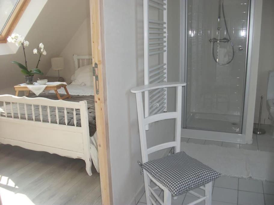 Terrasse, Campagne Et Mer Apartment Troguery Luaran gambar